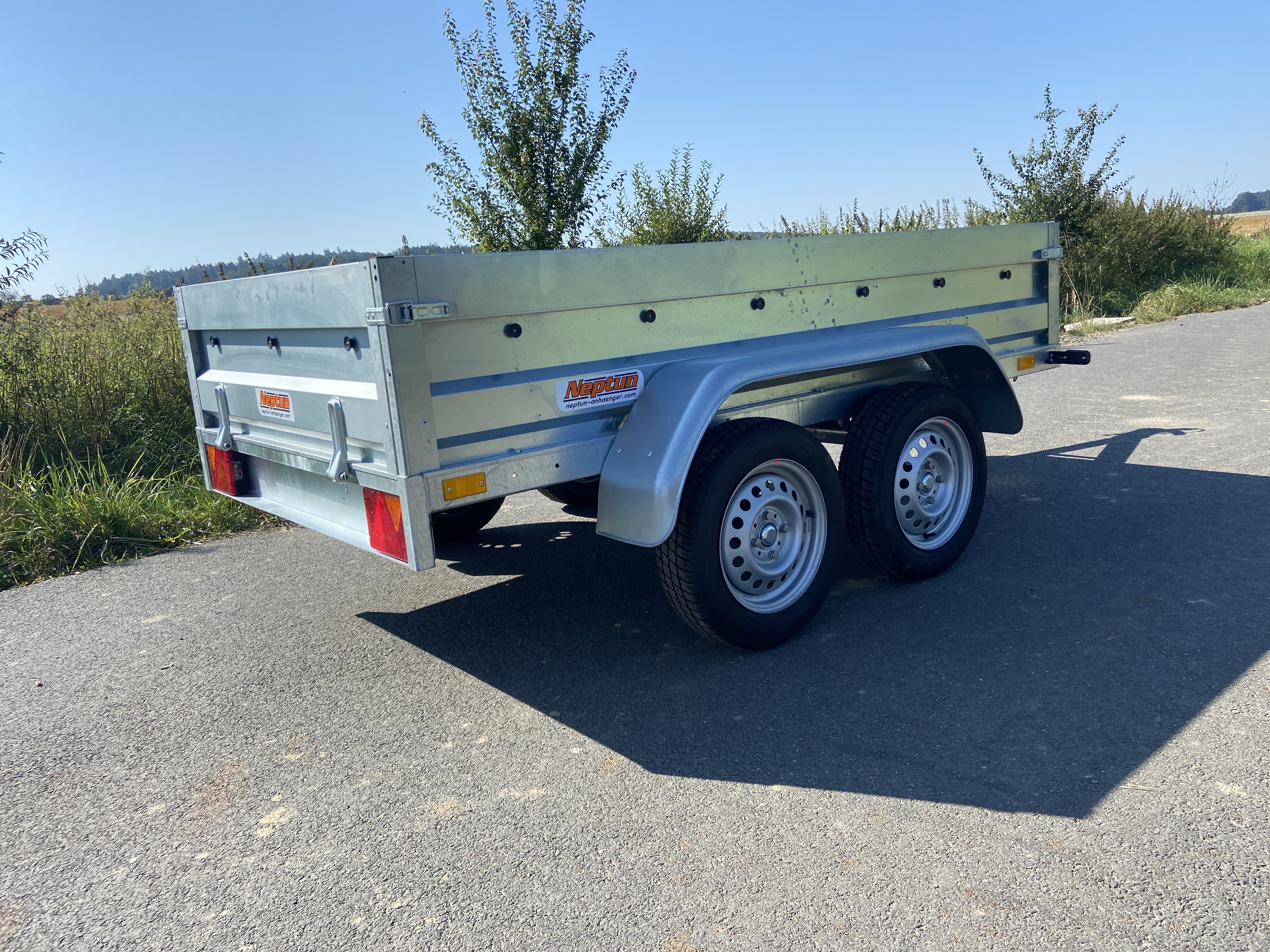 NEPTUN RUSTIK - 2x 750 kg - 236x129x40 cm