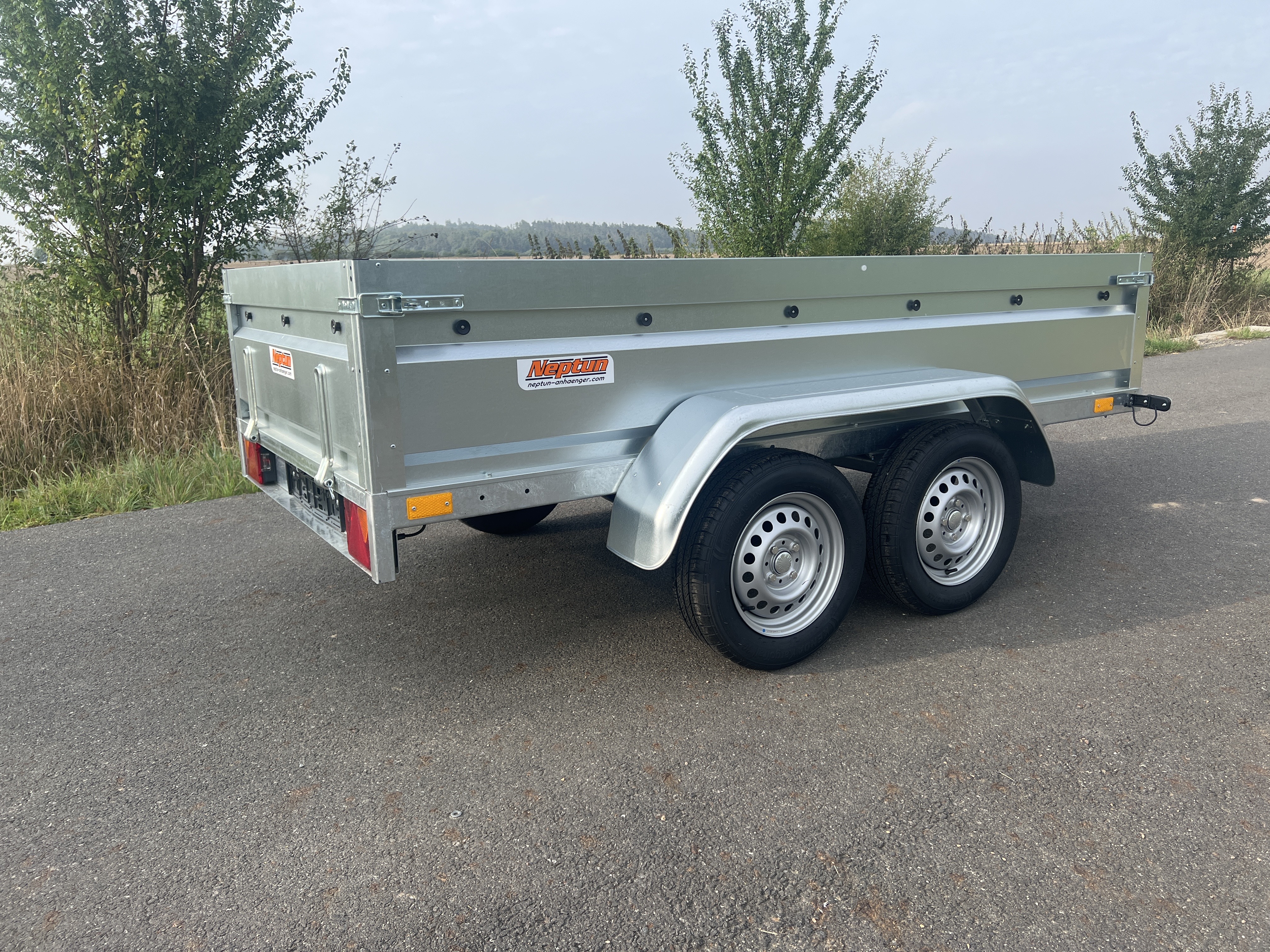 NEPTUN PRO 2x 750 kg - 263x129x45 cm