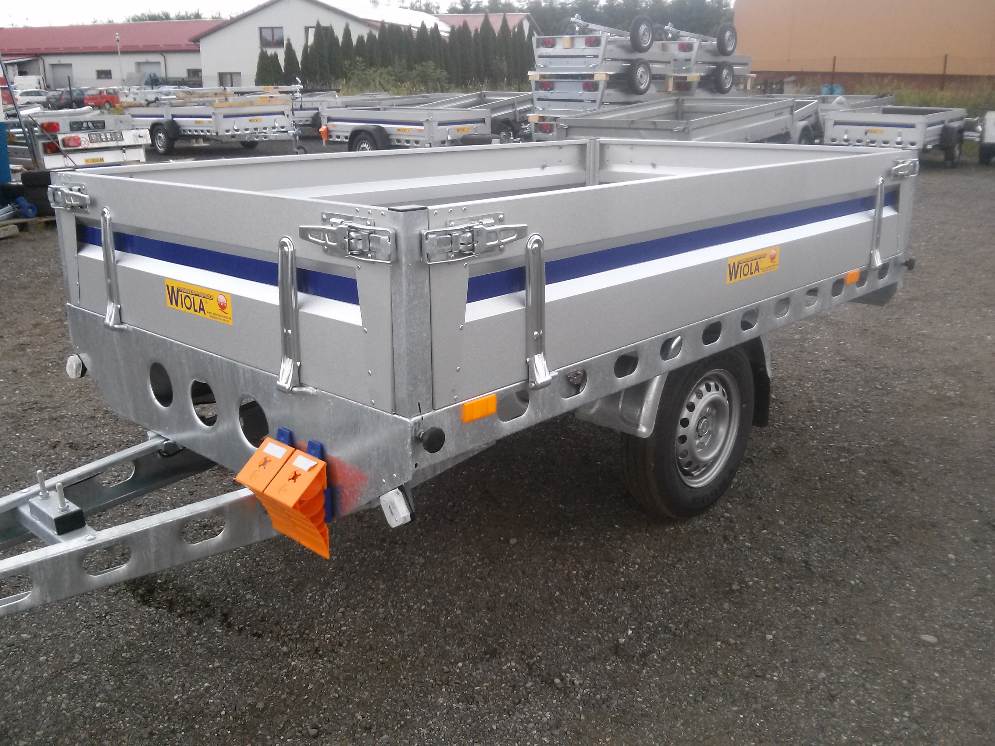 Přívěsný vozík - 1300 kg - 2500 x 1500