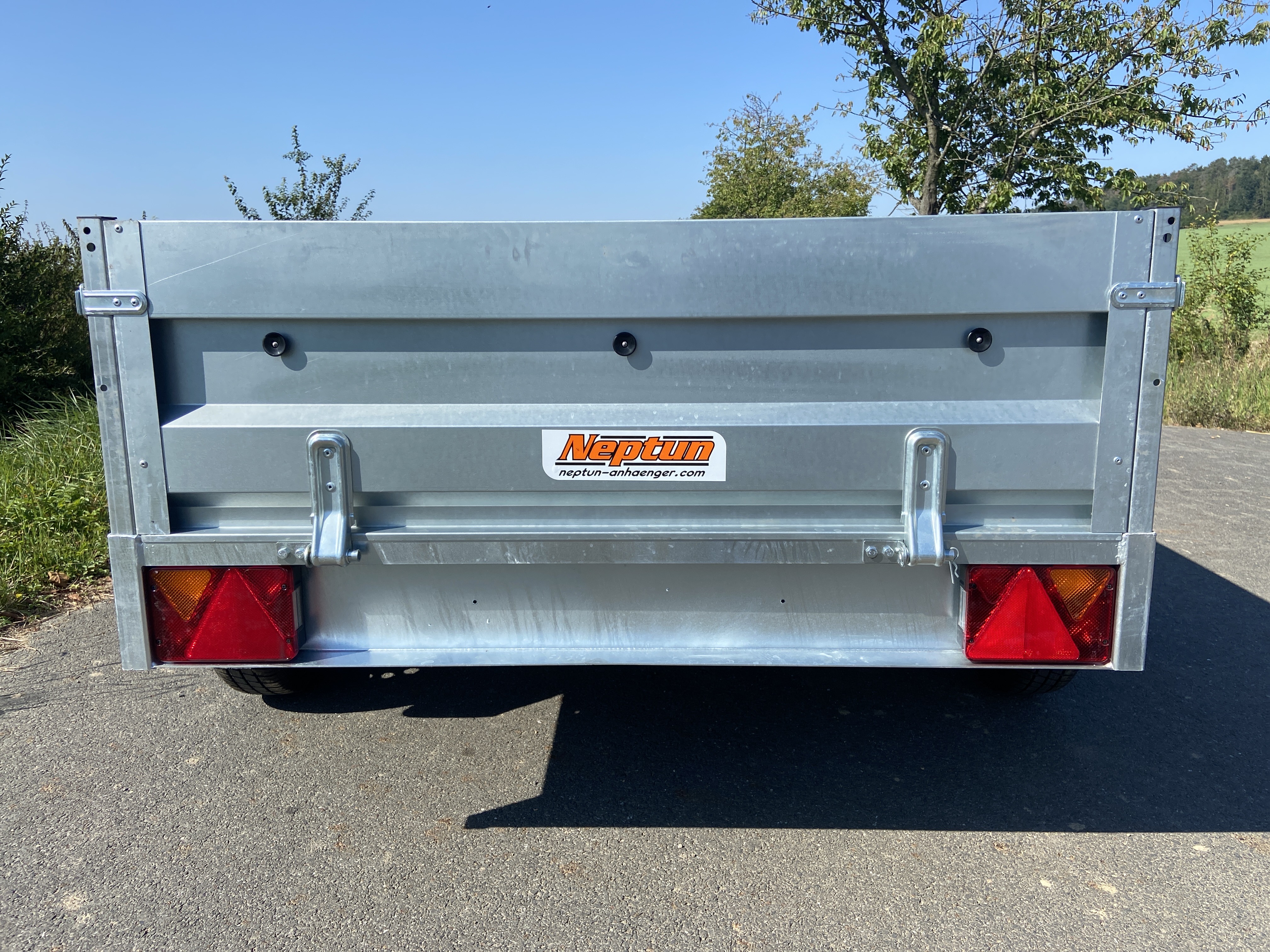 NEPTUN RUSTIK - 2x 750 kg - 236x129x40 cm