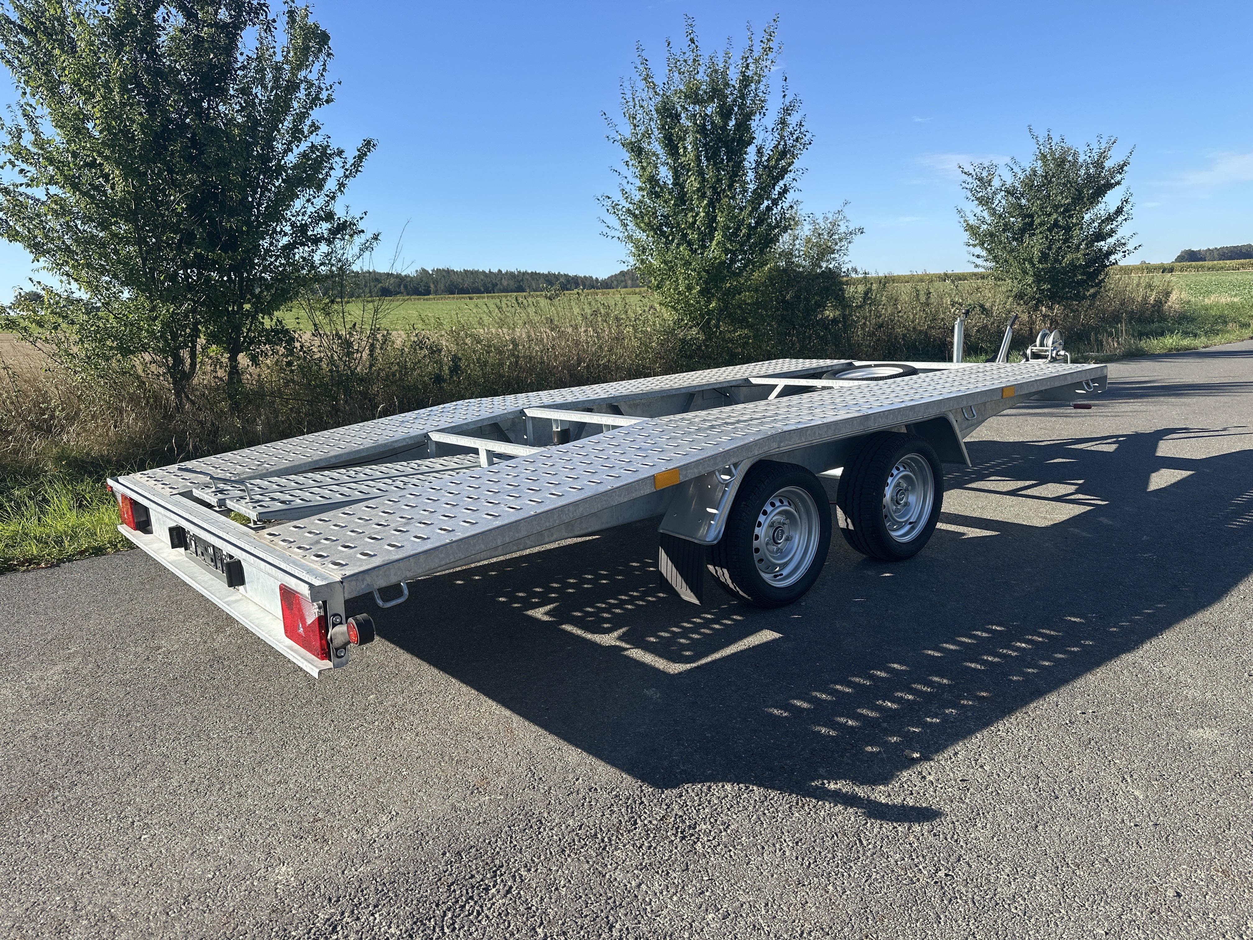 Přepravník automobilů - JUPITER - 400 x 210 cm, 2700 kg