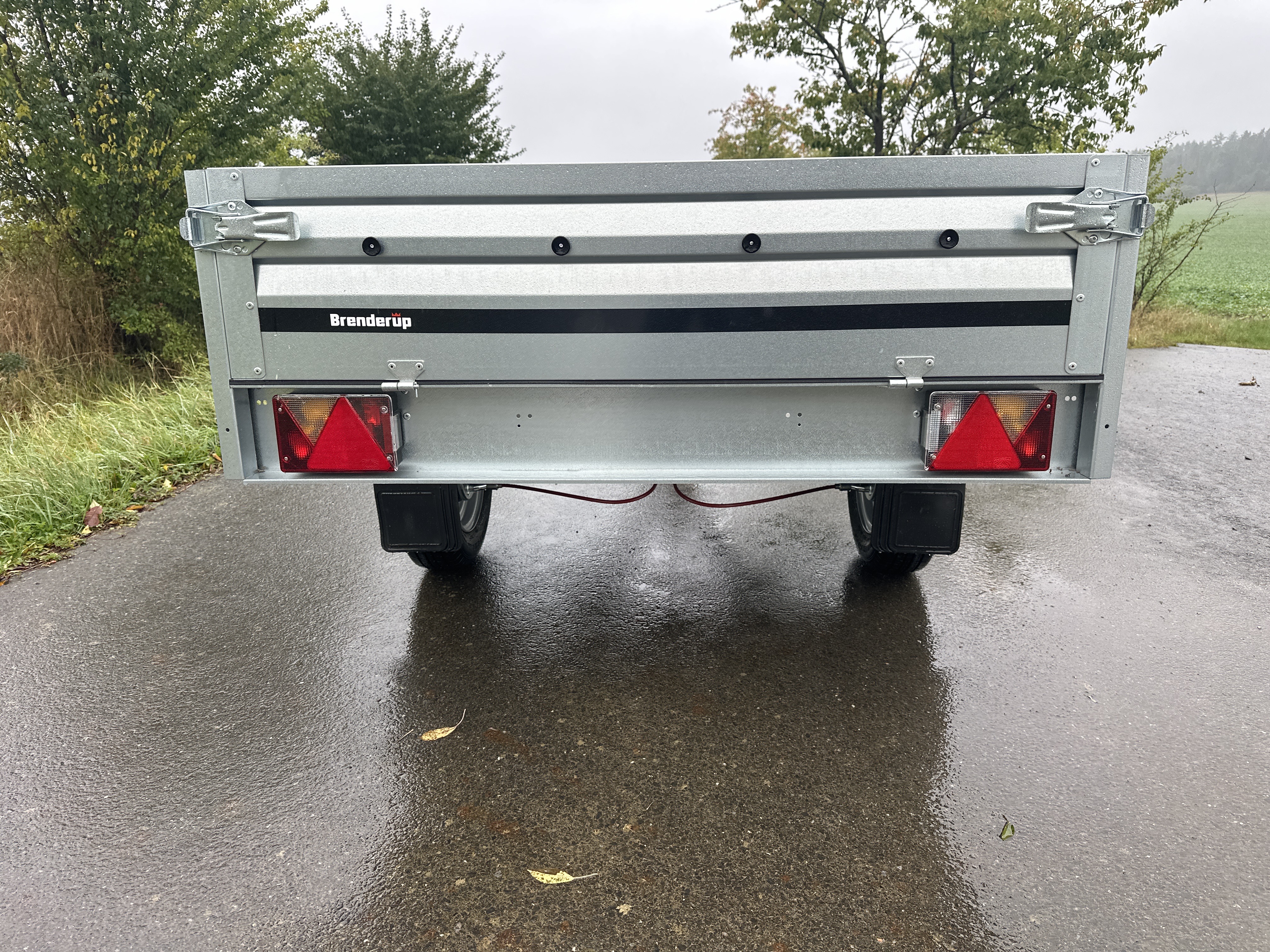 Přívěsný vozík Brenderup 3205 SB 1000kg, 203x142x35