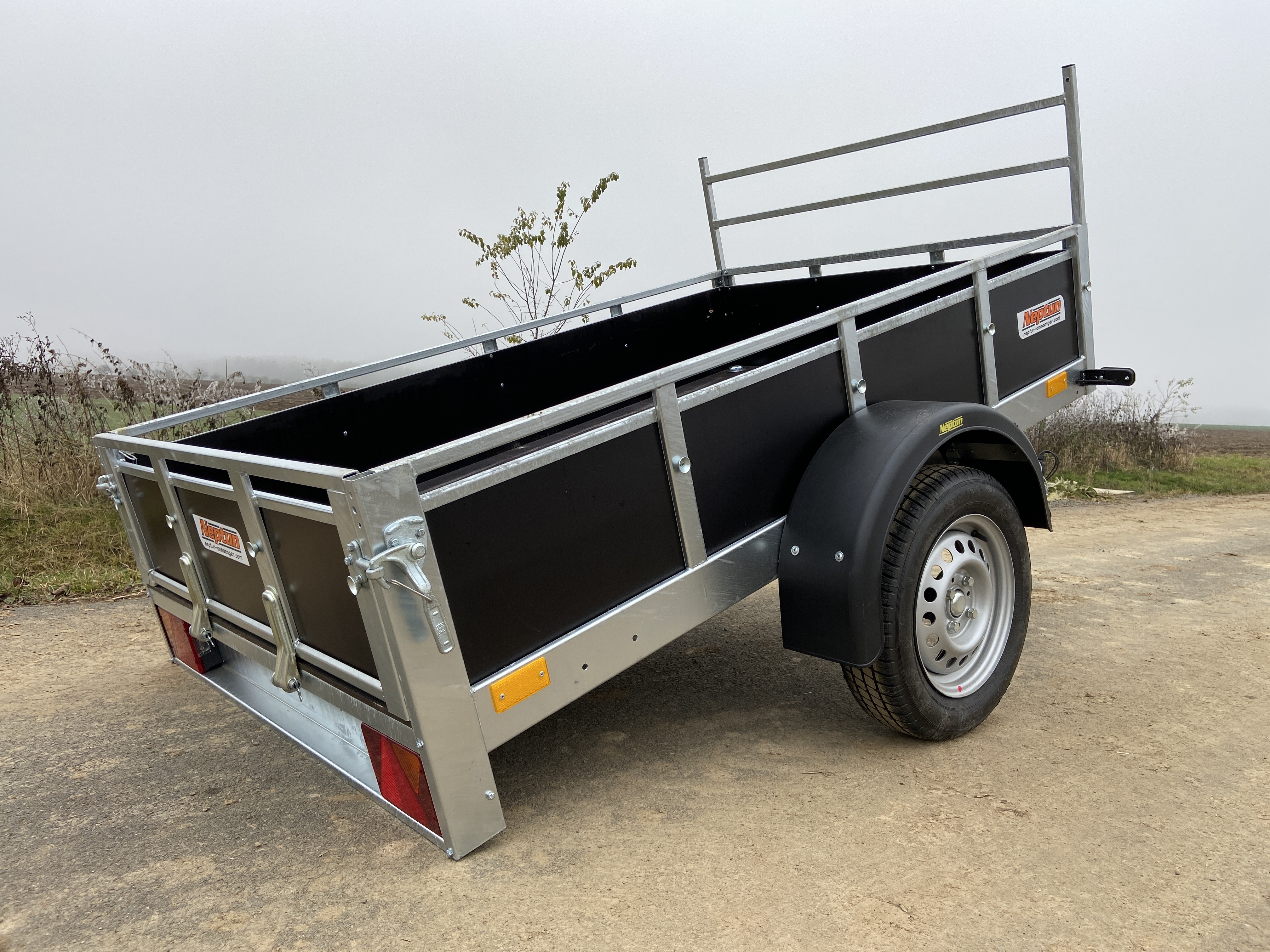 NEPTUN Trailwood - sklopný - 202x125x35,5 cm