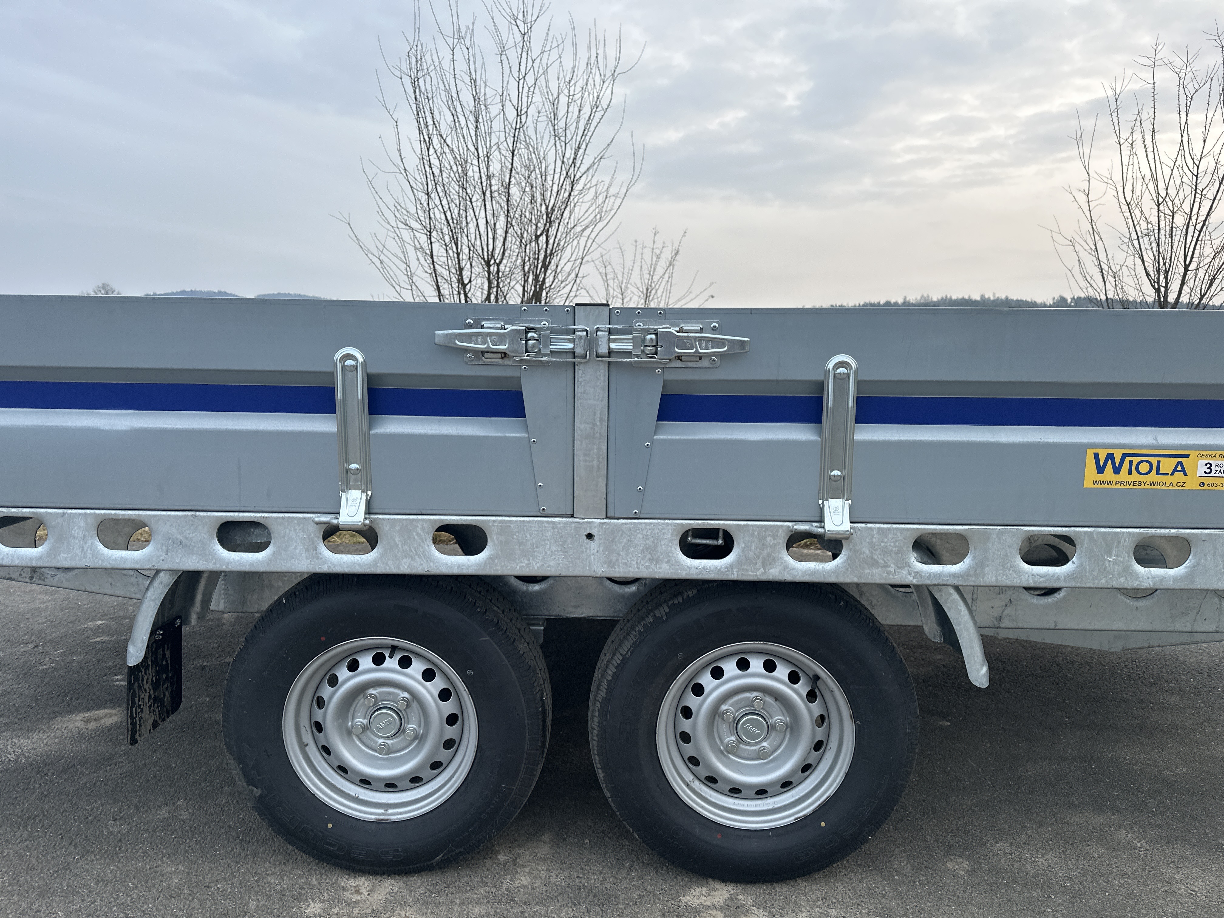 Wiola W35N41 402x242 3500 kg