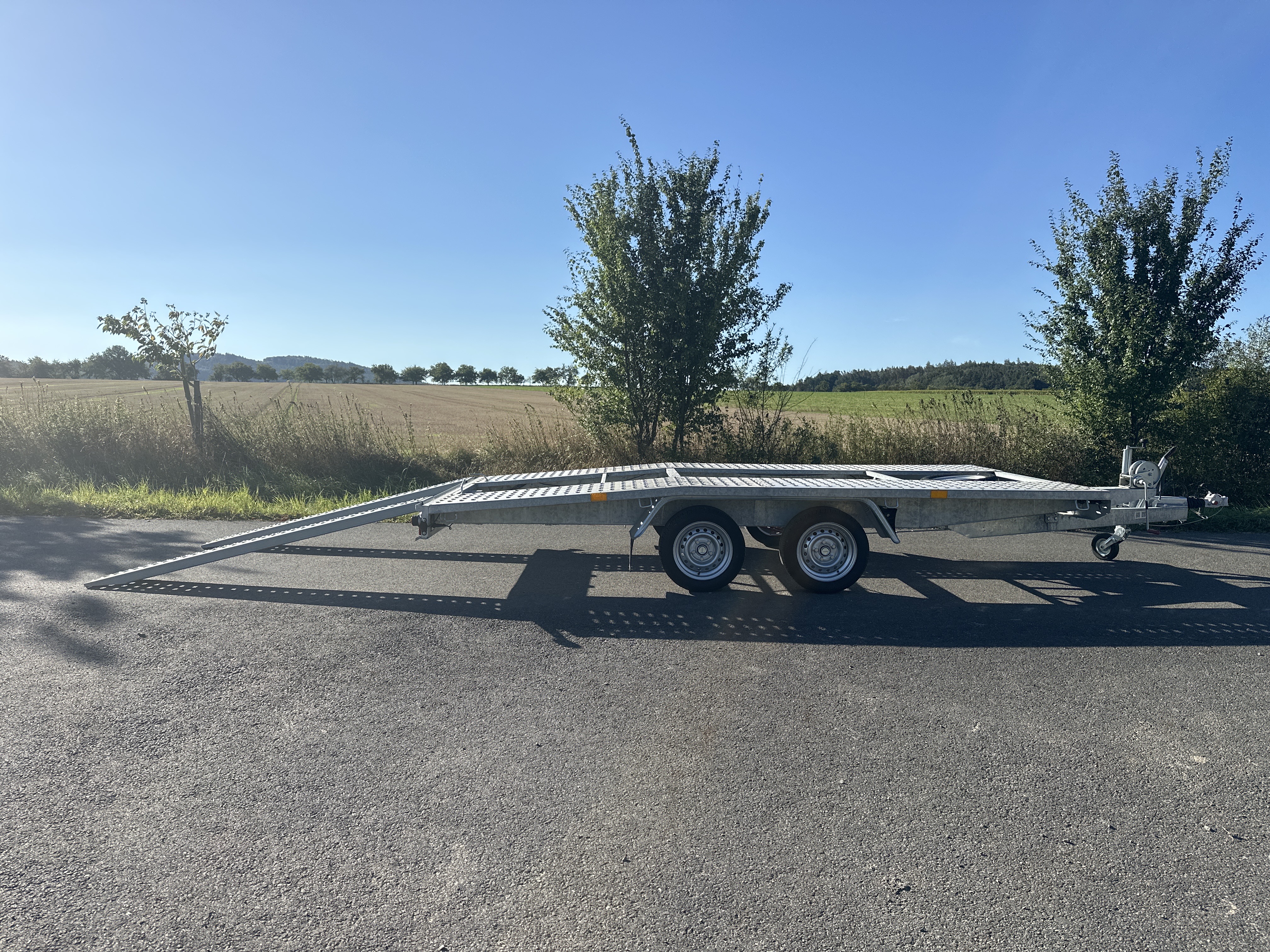 Přepravník automobilů - JUPITER - 400 x 210 cm, 2700 kg
