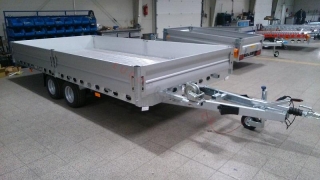 WIOLA Multitrailer 3500 kg 4100 X 2100 podlaha z hliníku integrované nájezdy